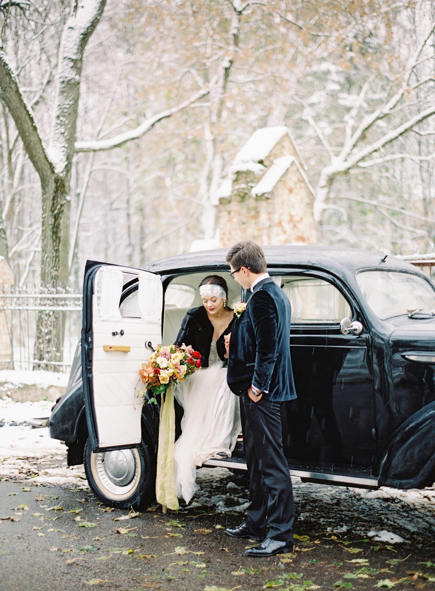 Snowy 1930s Inspired Wedding