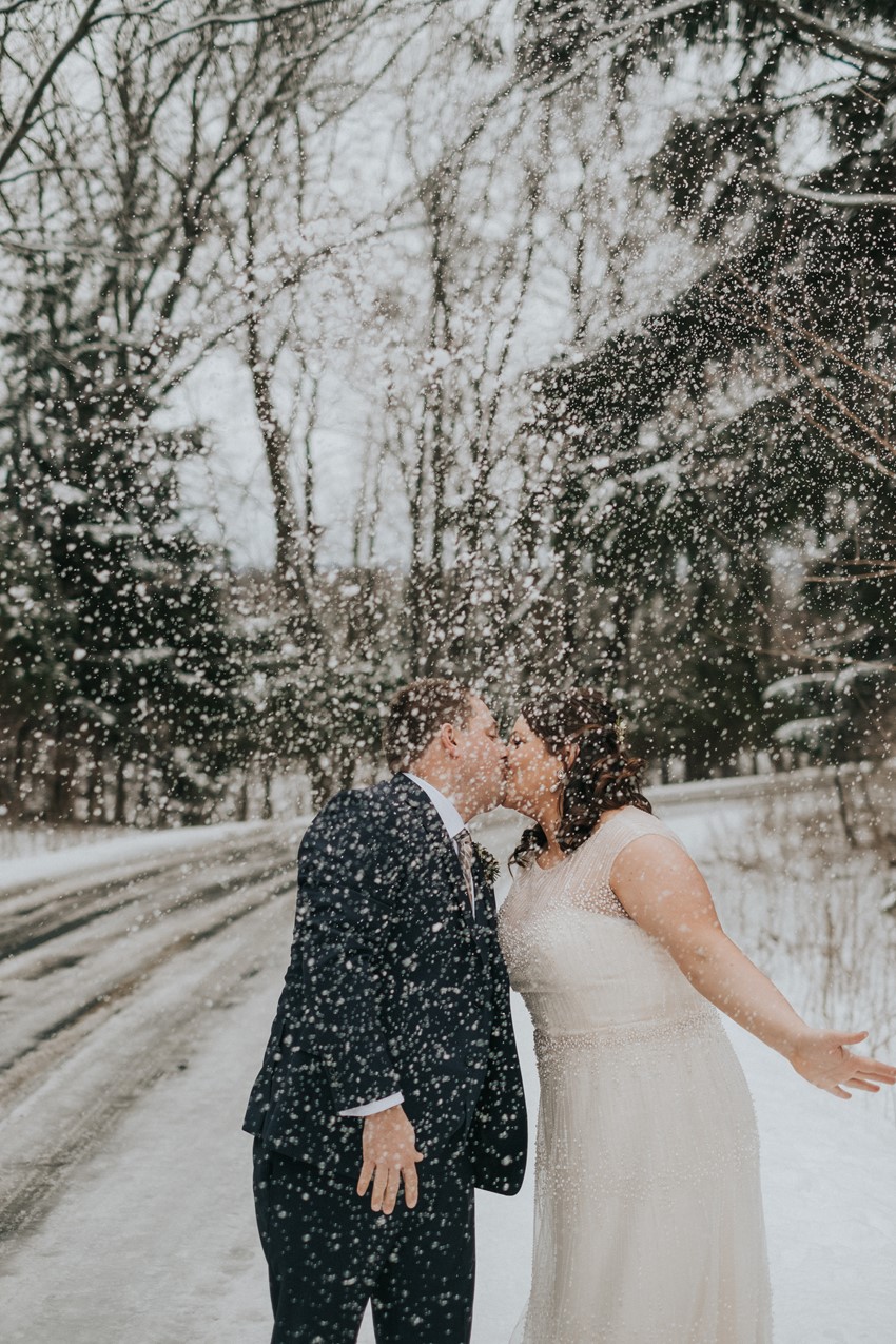 Snowy Wedding Bride & Groom