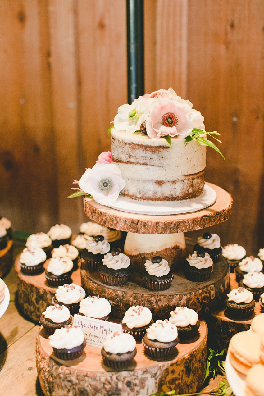 Rustic Wedding Cake & Cupcake Tower