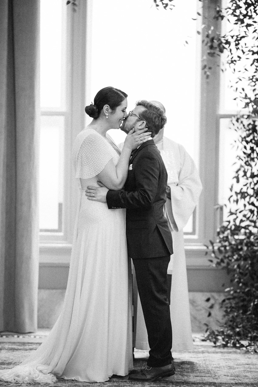 Black & White Wedding Ceremony Photos