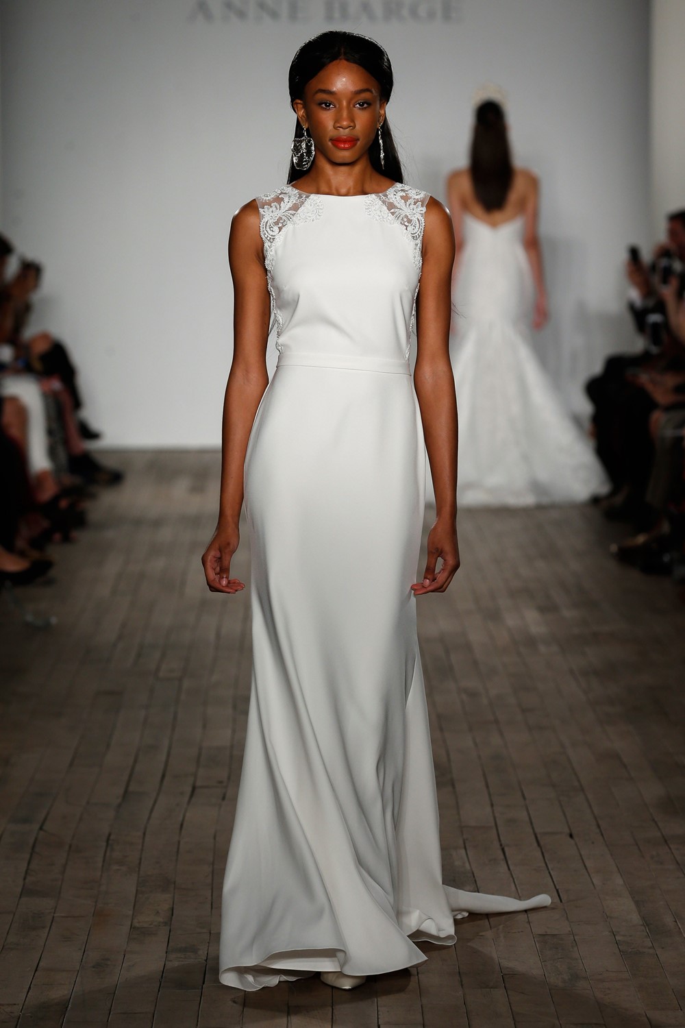2019 Bridal Trends - Understated Anne Barge Fall 2019 Bridal