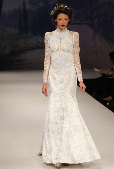 Long sleeved, french toille bridal gown - CLAIRE PETTIBONE Toile Francais