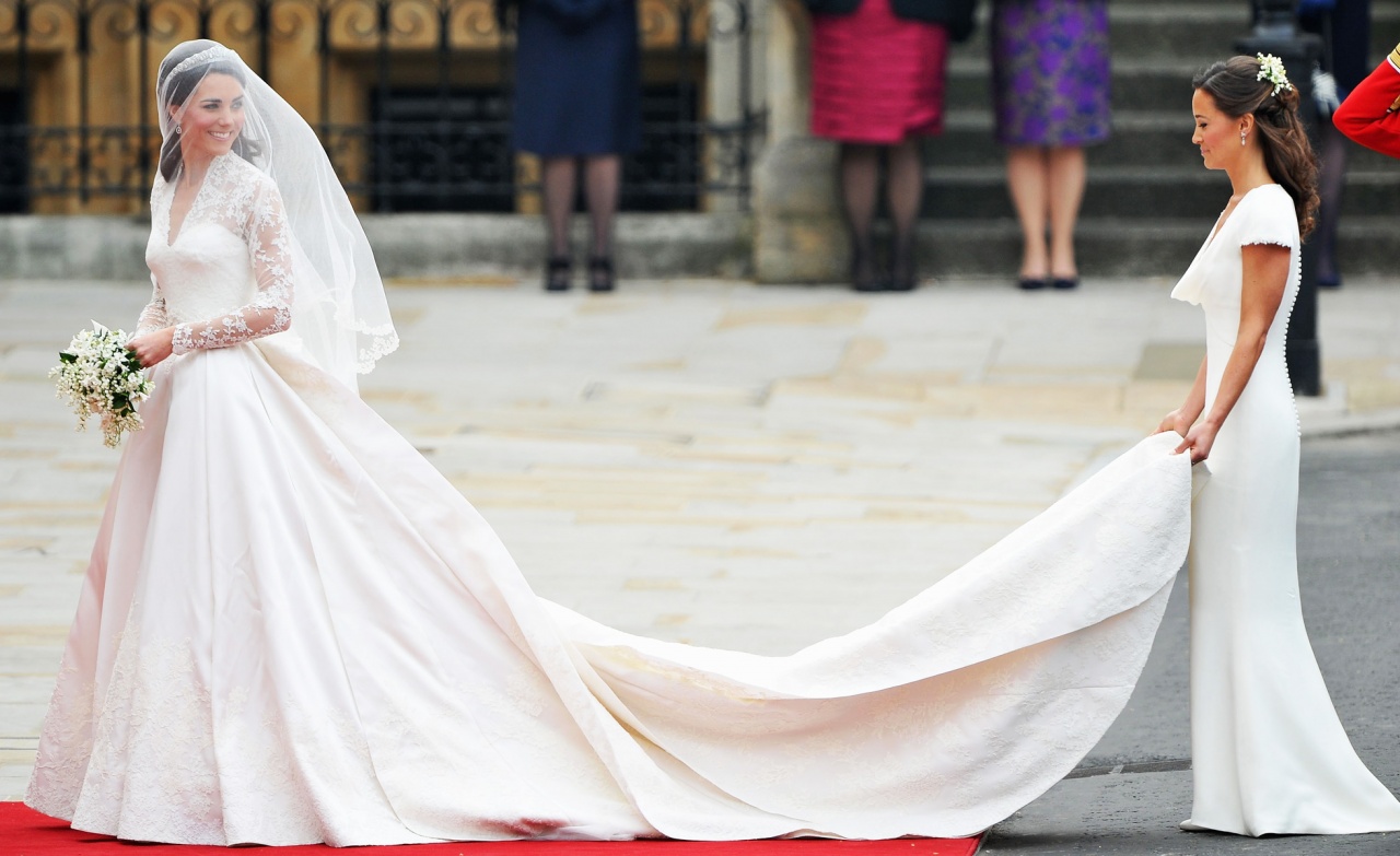 Catherine Middleton's Wedding Dress
