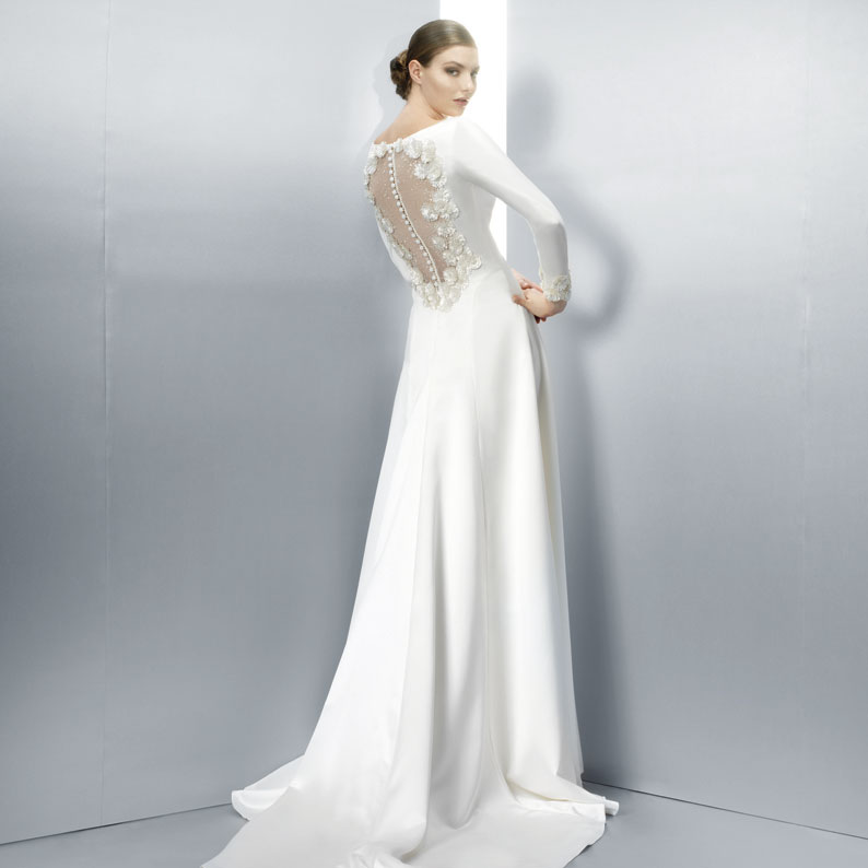 Jesus Peiro Long Sleeved Wedding Dress 3052