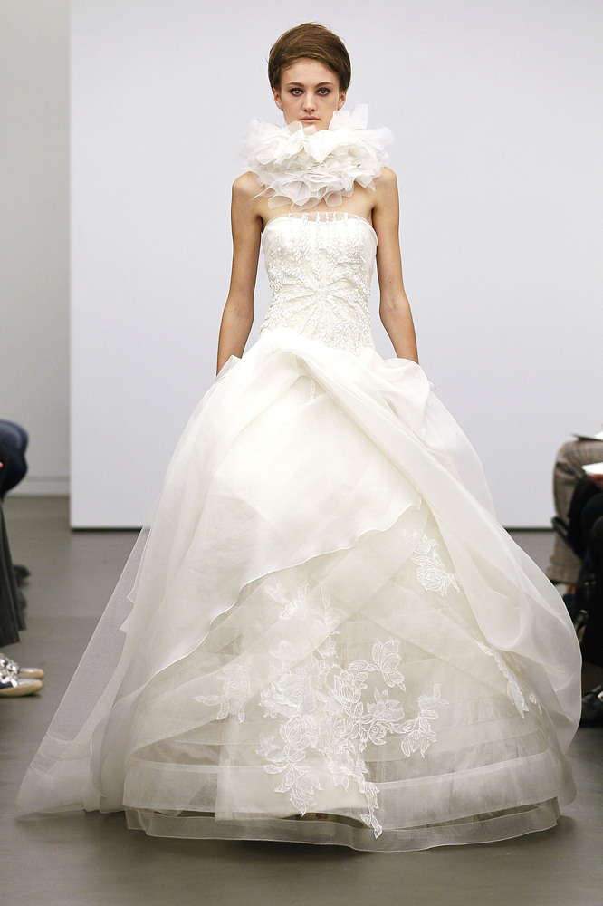 Vera Wang's Classic White Fall 2013 Collection - from New York Bridal Fashion Week