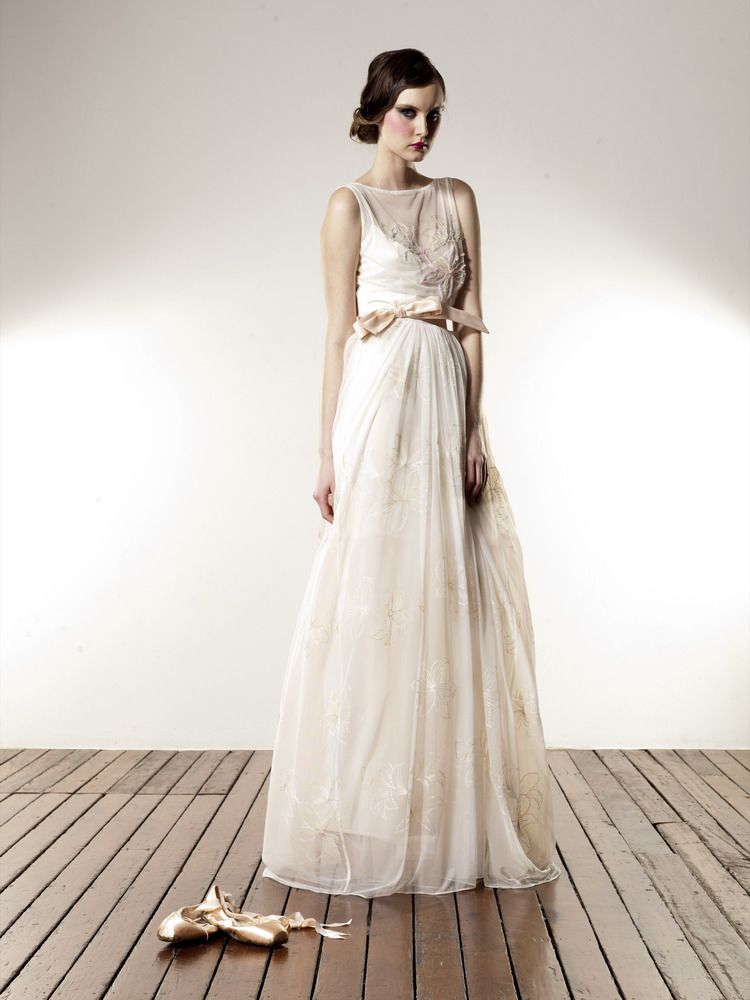 Soft Tulle Floral Lace Dress from Anaessia