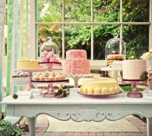 Delicious and Imaginative Dessert Tables - Chic Vintage Brides : Chic ...