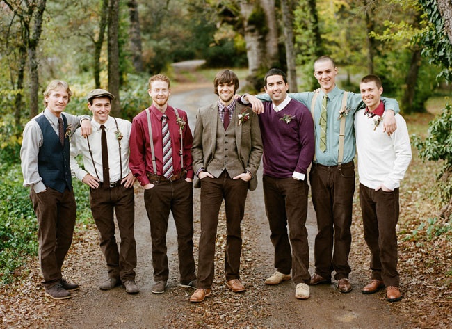Smart Casual Grooms in mismatched palette