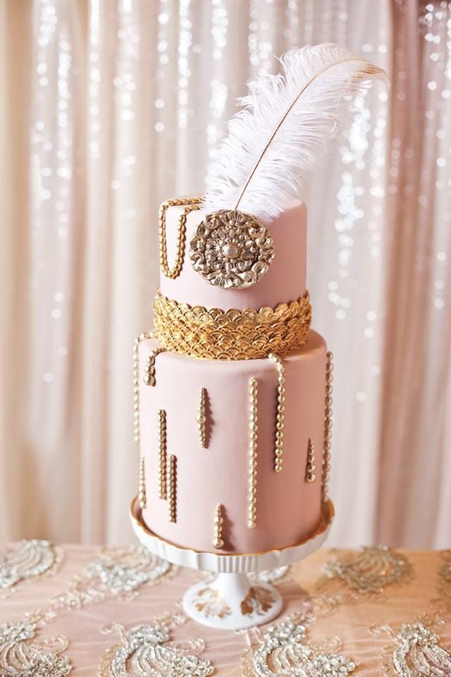 20 Deliciously Decadent Art Deco Wedding Cakes