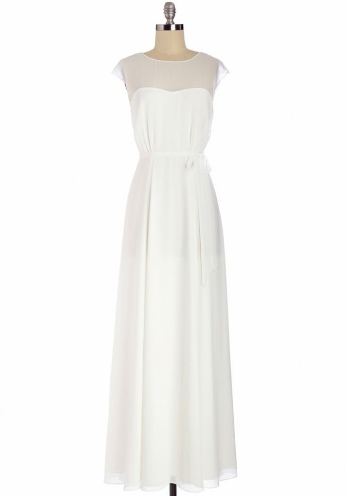 A Timeless and Beautiful Bridesmaid Look ~ Ivory - Chic Vintage Brides ...