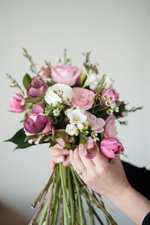 Bridal Bouquet Recipe ~ A 'Just-Picked' Posy of Pinks : Chic Vintage Brides