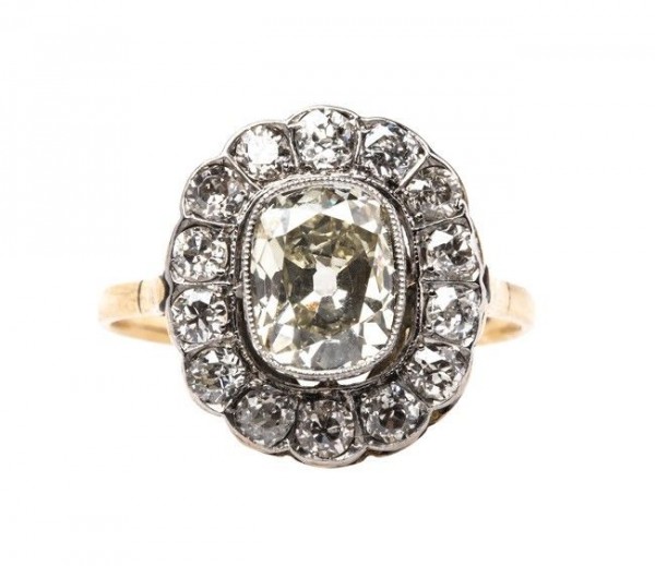 25 Fabulous Vintage Engagement Rings : Chic Vintage Brides