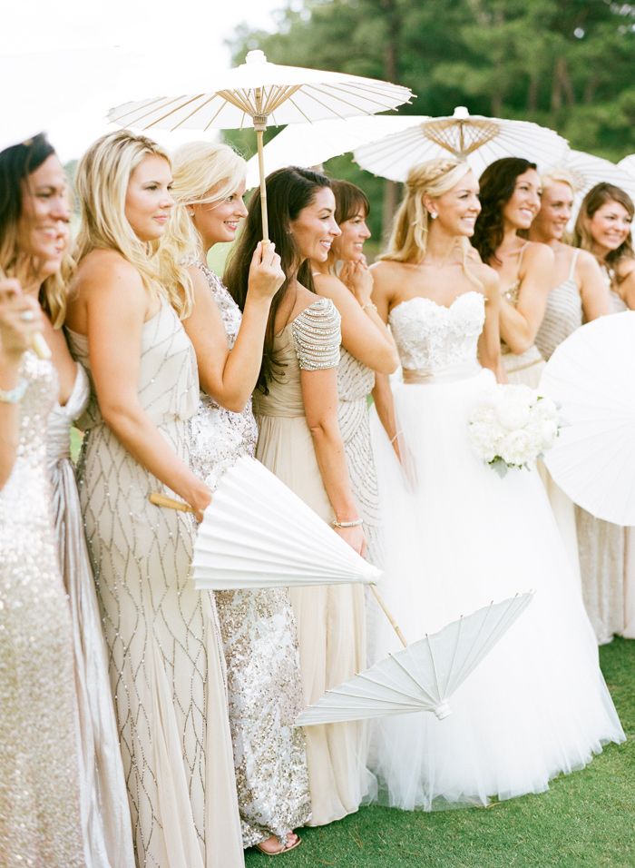 10 Beautiful & Creative Alternatives To Traditional Bridesmaid Bouquets - Parasols