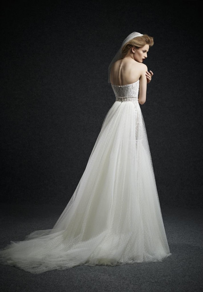 Dramatic & Beautiful Bridal Gowns from Ersa Atelier : Chic Vintage Brides