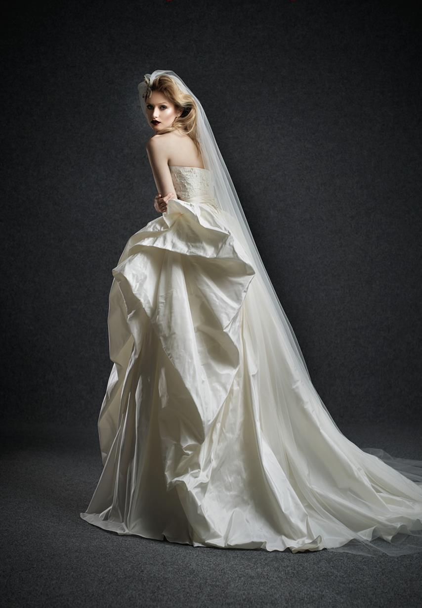 2015 Bridal Collection from Ersa Atelier - Fabiola Back