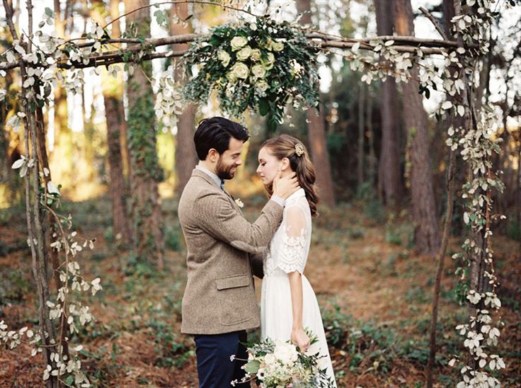 An Elegant Woodland Wedding Inspiration Shoot - Vintage Bride & Groom