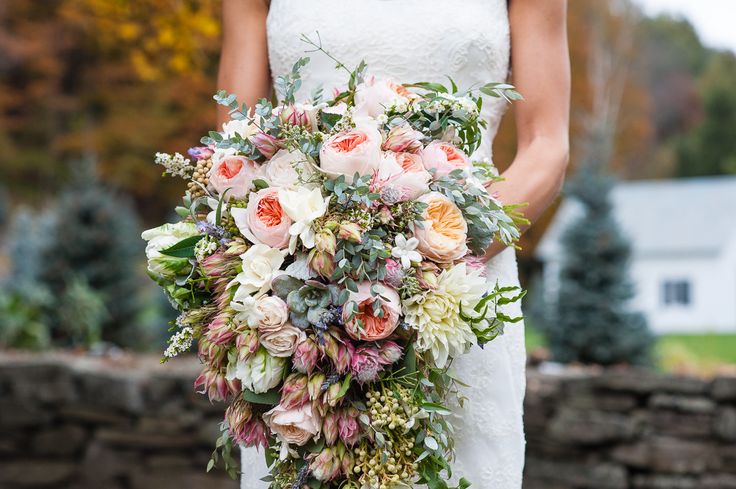 A Lush Cascading Bridal Bouquet Chic