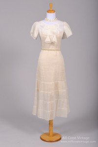 Exquisite Vintage Art Deco Wedding & Bridesmaid Dresses : Chic Vintage ...