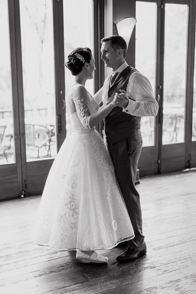 First Dance - A Romantic & Intimate Wedding Full of Vintage Charm