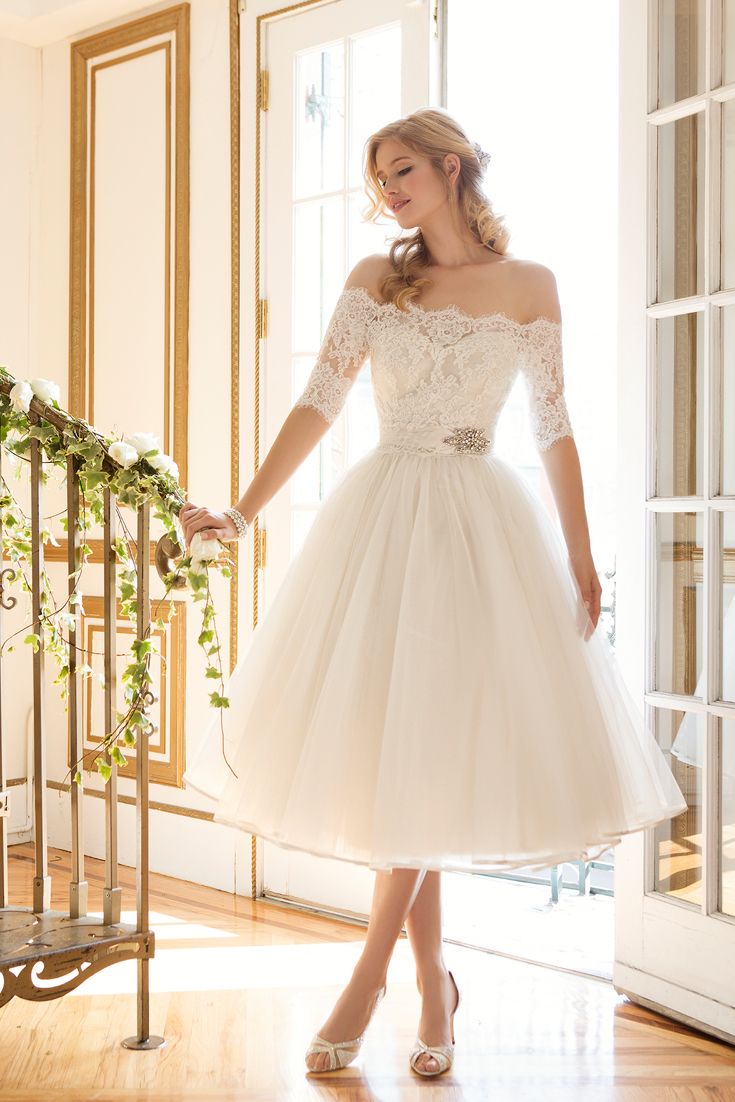 Vintage Wedding Dress - Justin Alexander Tea Length Lace Sleeve Wedding Dress