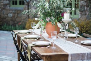 Outdoor Wedding Tablescape - Romantic Al Fresco Wedding Ideas Inspired by Tuscany