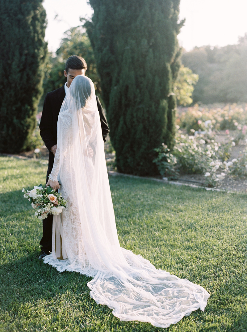 Bride & Groom - Dreamy Garden Wedding Inspiration with a Hint of Provence