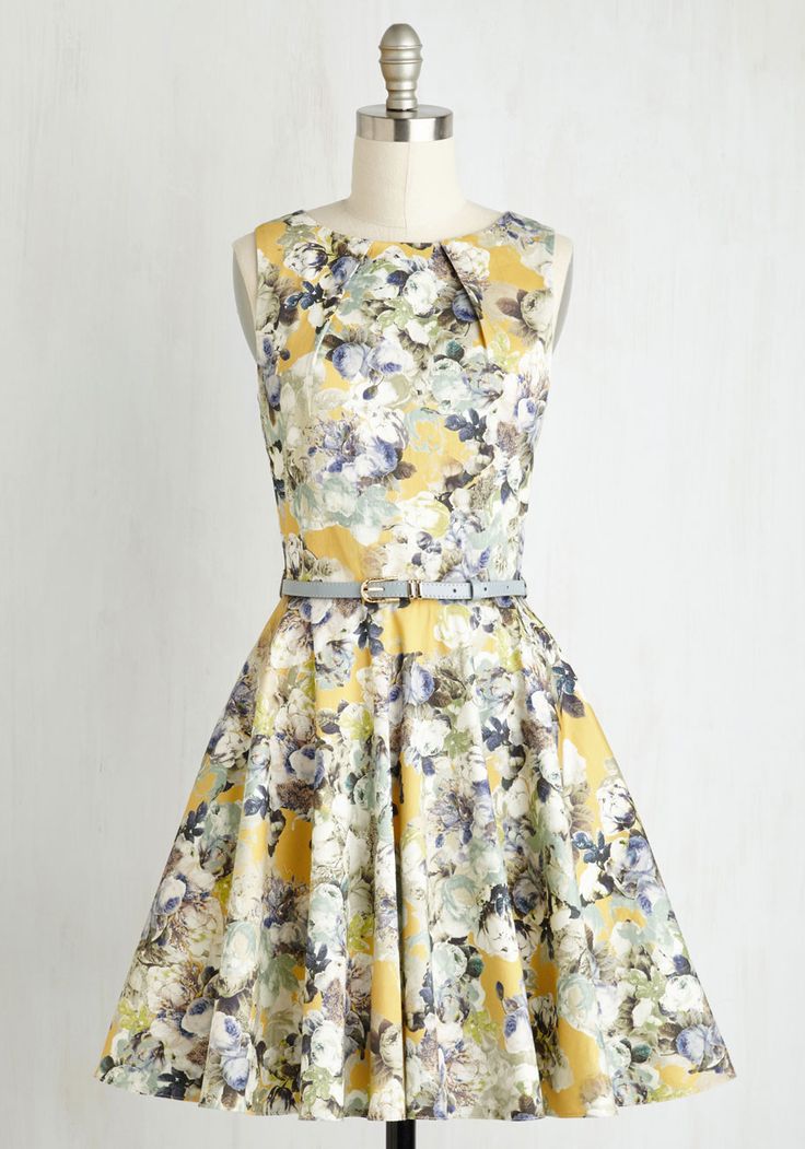 Floral 1950s Inspired Bridesmaid Dress