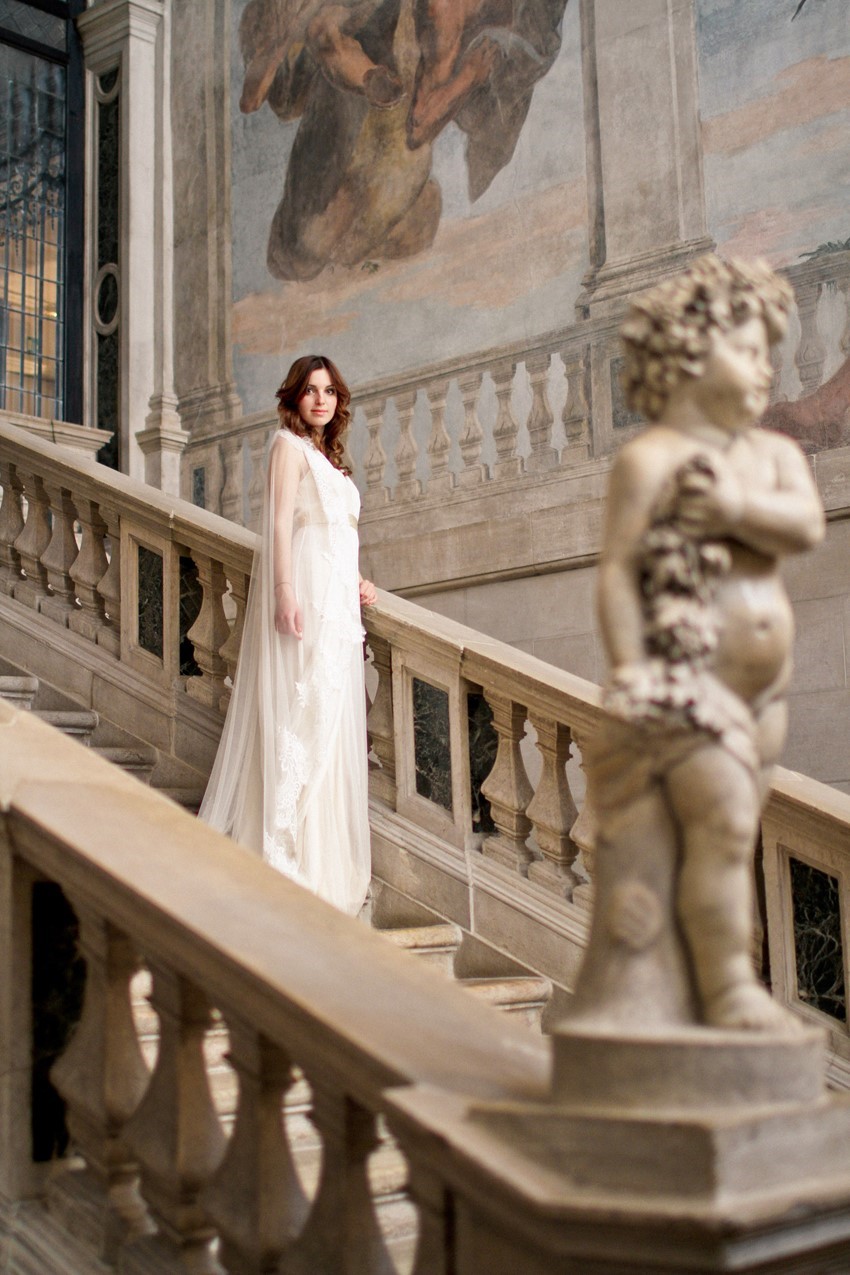 The Most Romantic Bridal Shoot in a Venetian Palace