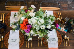 Wedding Tablescape - Mid-Century Vintage Wedding Shoot Inspired by Penguin Books