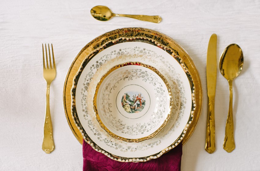 Vintage Red Wedding Place Setting - A Breathtaking Colonial Wedding Styled Shoot in Lima