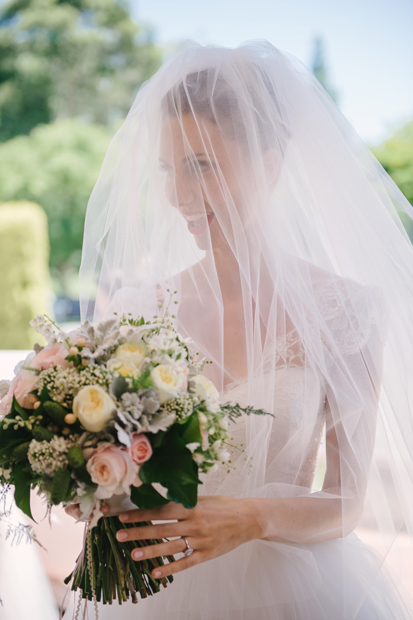 Vinage Inspired Bride Photography by Claire Morgan