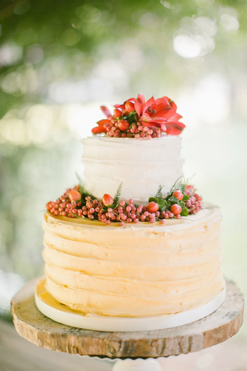 Romantic Vintage Boho Wedding Cake // Photography ~ Anna Roussos Photography
