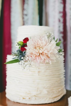 2 Tiered White Wedding Cake // Photography Onelove Photography