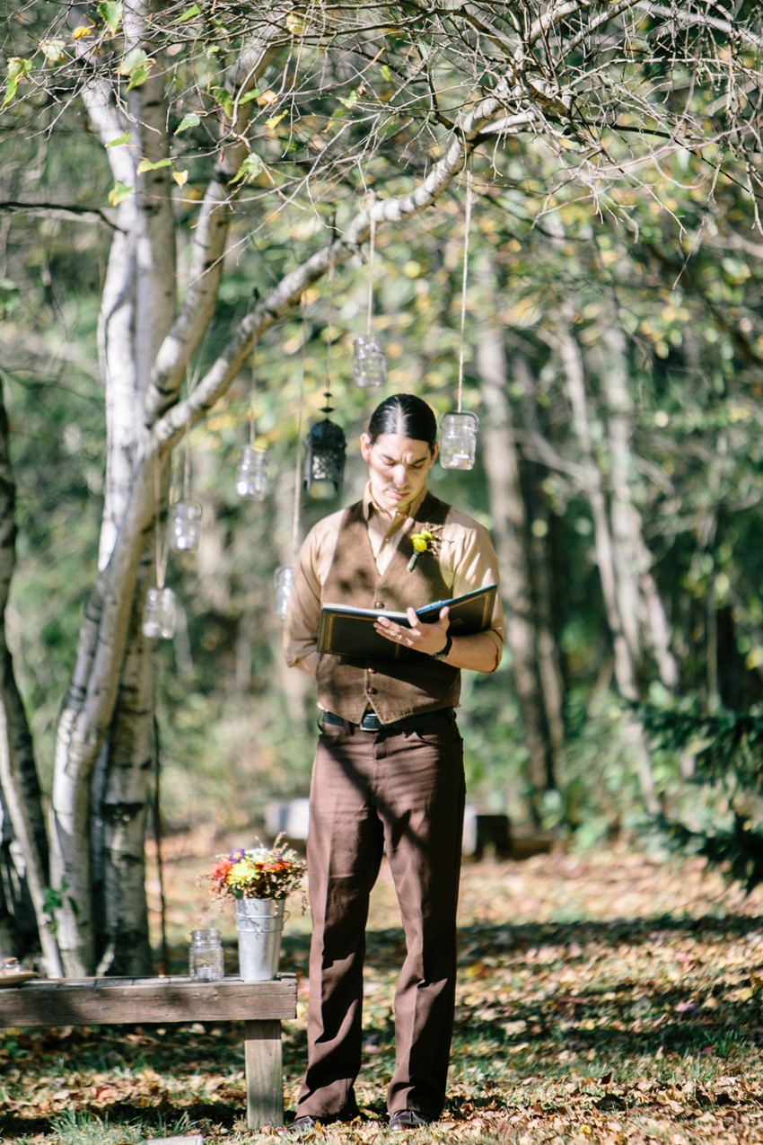 Autumn Outdoor Wedding Ceremony // Photography ~ Emily Wren Photography