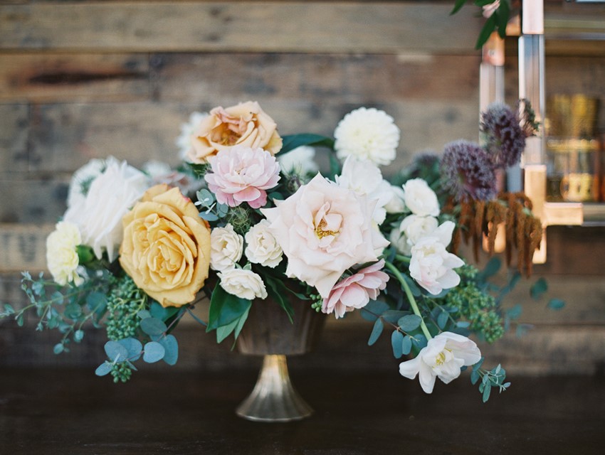 Romantic Rose Wedding Floral Arrangement // Photography ~ Carmen Santorelli Photography