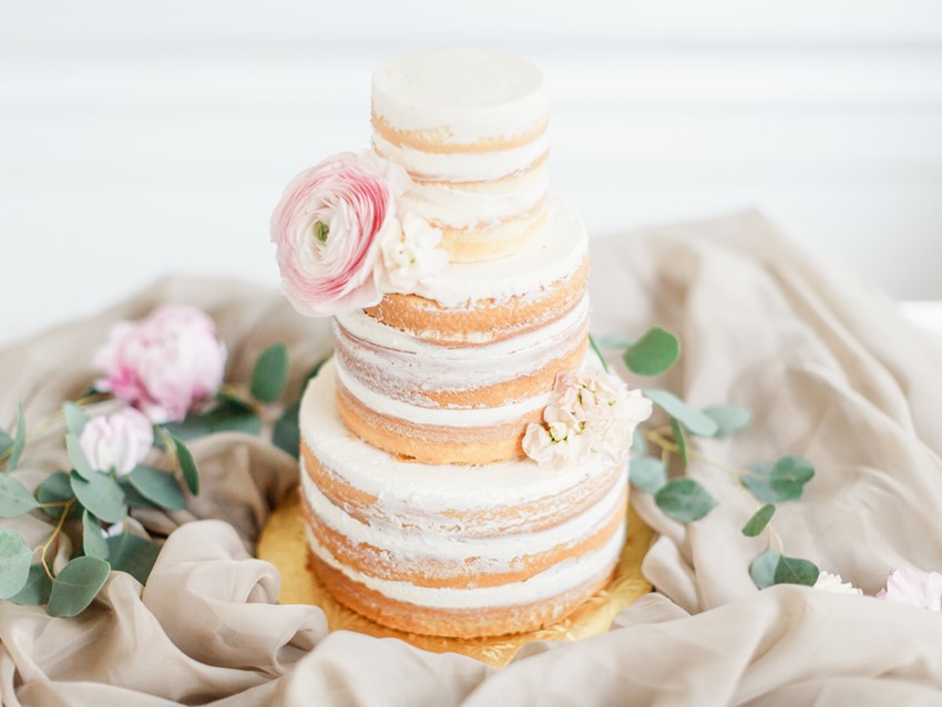 Romantic Naked Wedding Cake // Photography ~ Artiese Studios || Blush Weddings || Naked Cakes || Ranunculus