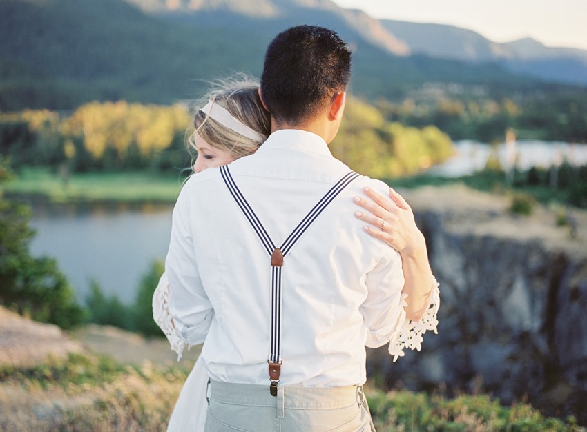 Romantic Lakeside Engagement Shoot