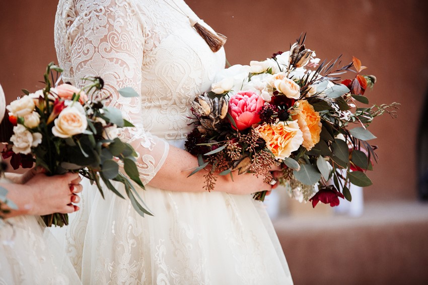Bridesmaids Bouquets // Photography ~ Elizabeth Wells Photography
