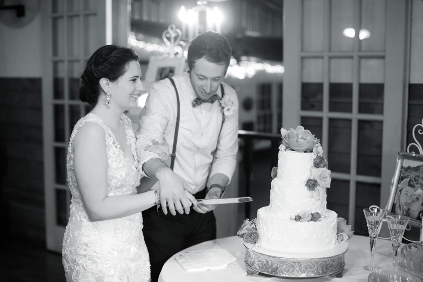 Cutting the Cake Wedding Photos