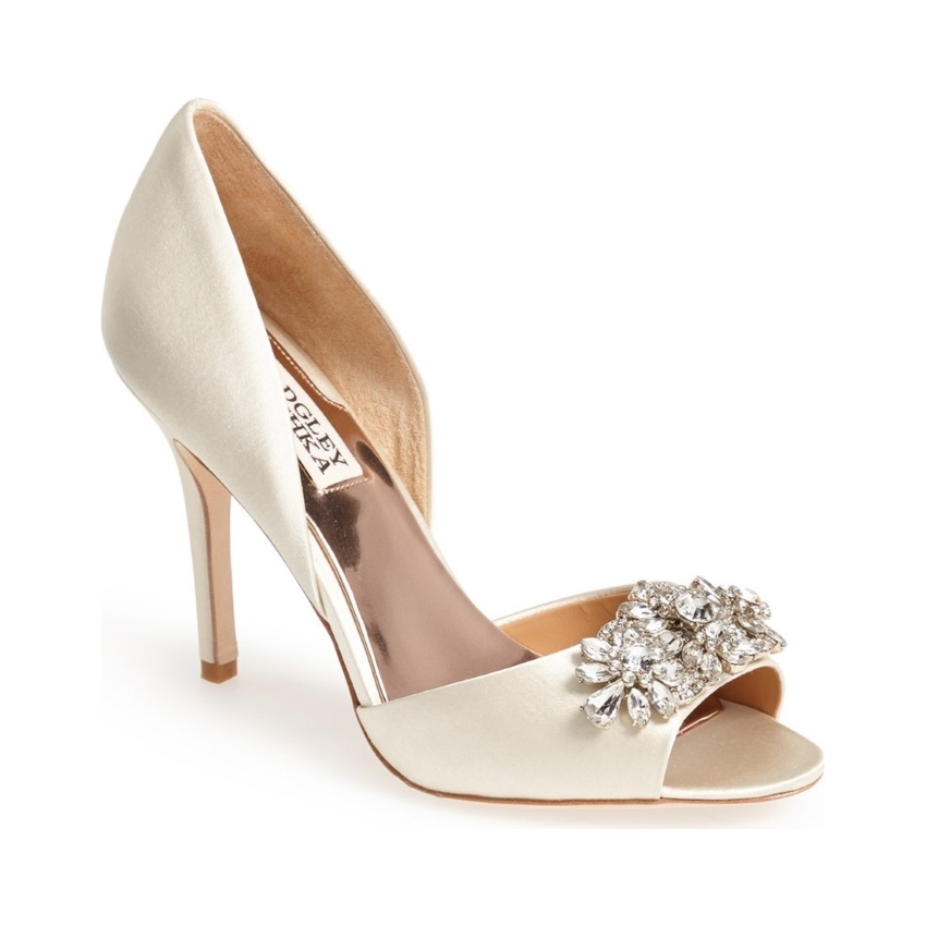 react Independently Inaccurate Badgley Mischka 'Giana' Bridal Pump - Chic Vintage Brides : Chic Vintage  Brides