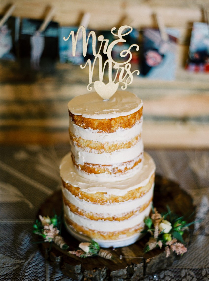 Romantic Rustic Barn Wedding Cake