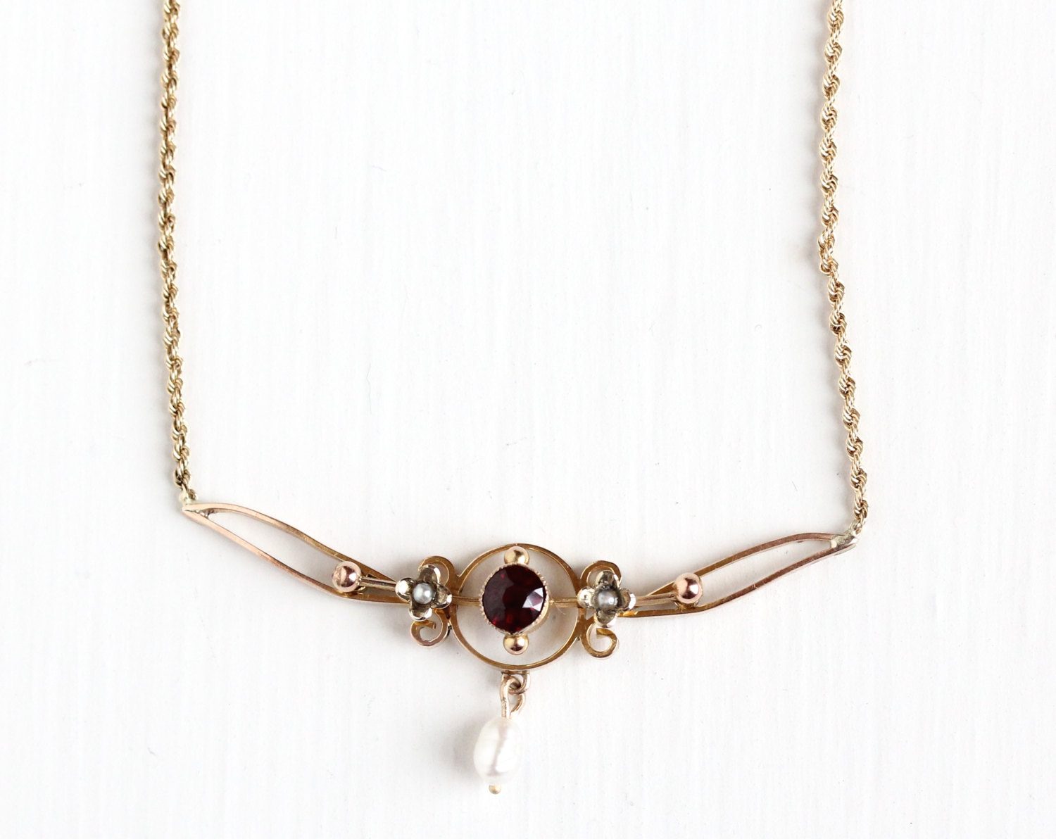 Vintage Garnet Necklace
