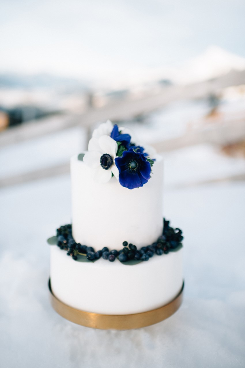 Gold & Blue Winter Wedding Cake