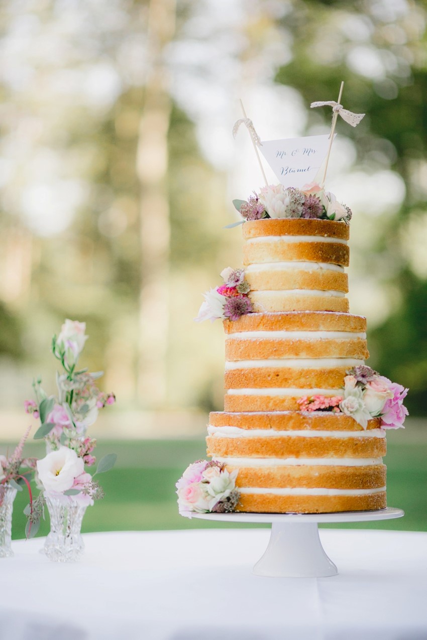 Romantic Vintage Naked Wedding Cake