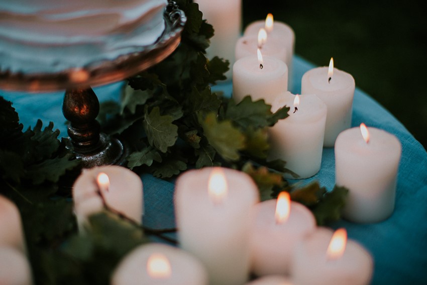 Candle Lit Wedding Cake Table
