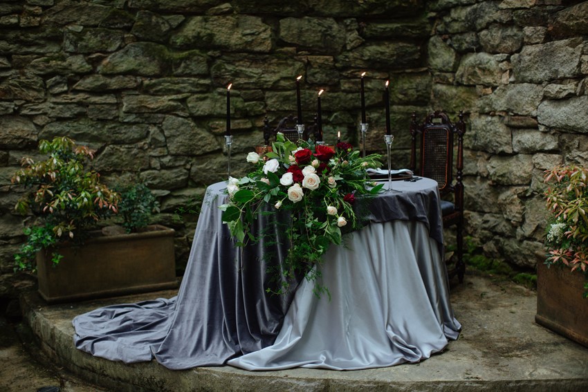 Gothic Vintage Wedding Table