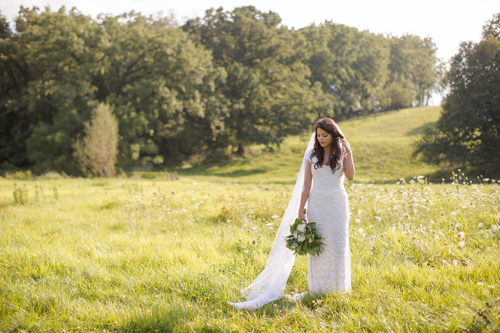 Vintage Inspired Bride in a Field