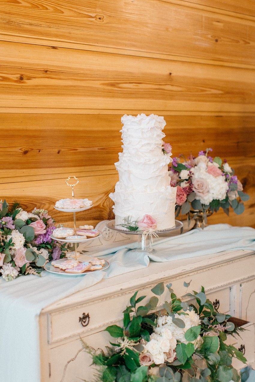 Pastel Wedding Cake Table