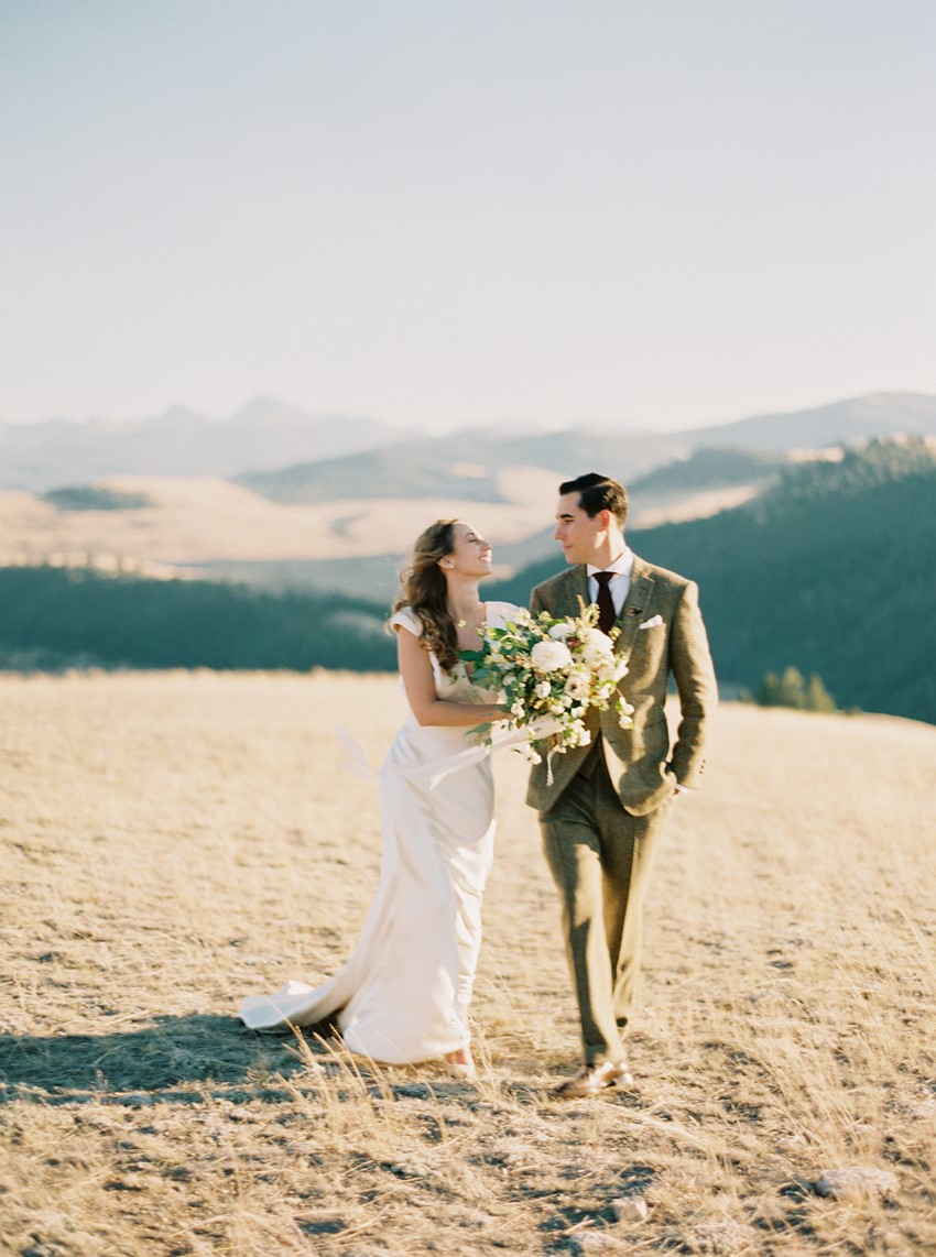 Romantic Vintage Inspired Montana Wedding