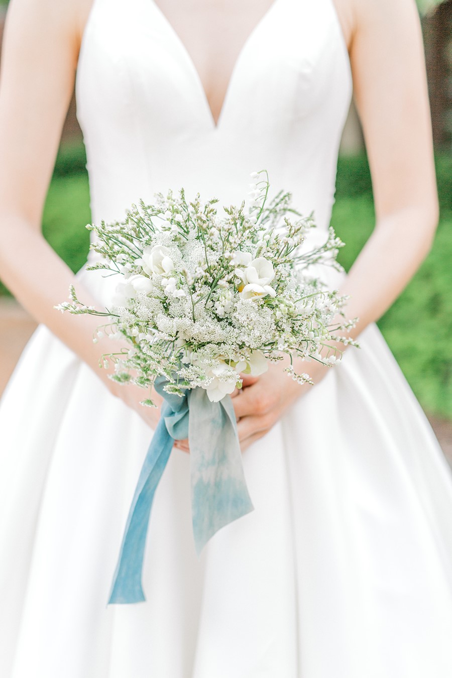 Delicate Blush Garden Wedding Inspiration - Chic Vintage Brides : Chic ...